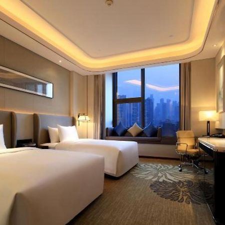 Wyndham Grand Plaza Royale Huayu Chongqing Otel Dış mekan fotoğraf