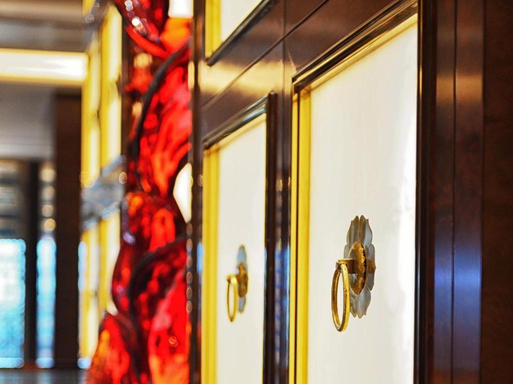 Wyndham Grand Plaza Royale Huayu Chongqing Otel Dış mekan fotoğraf