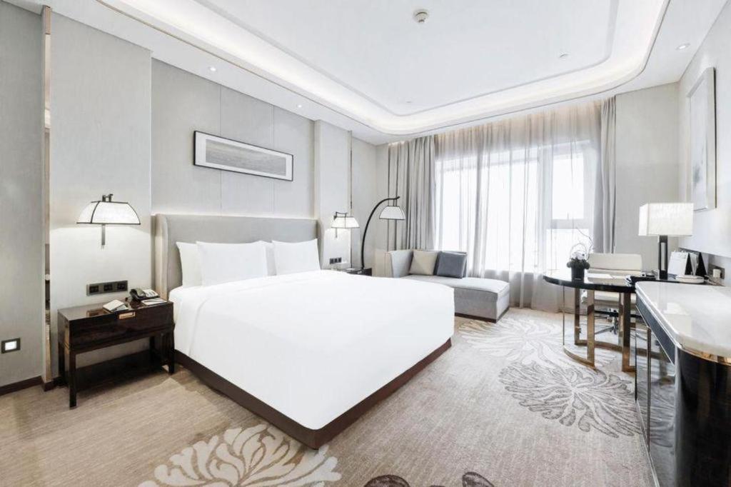 Wyndham Grand Plaza Royale Huayu Chongqing Otel Dış mekan fotoğraf